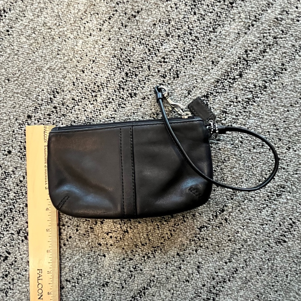 Y2K Vintage black leather Coach Soho mini pouch wristlet - Picture 4 of 9
